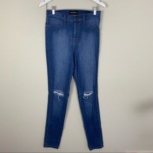 Fashion Nova | High Rise Stretch Jeans Size 13 W30
